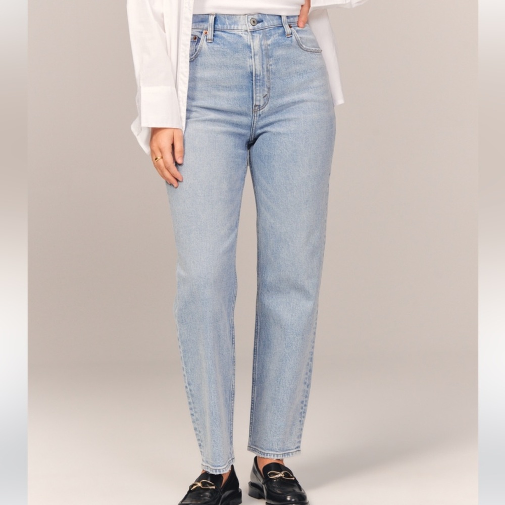 Abercrombie & Fitch Ankle Straight Ultra High Rise
